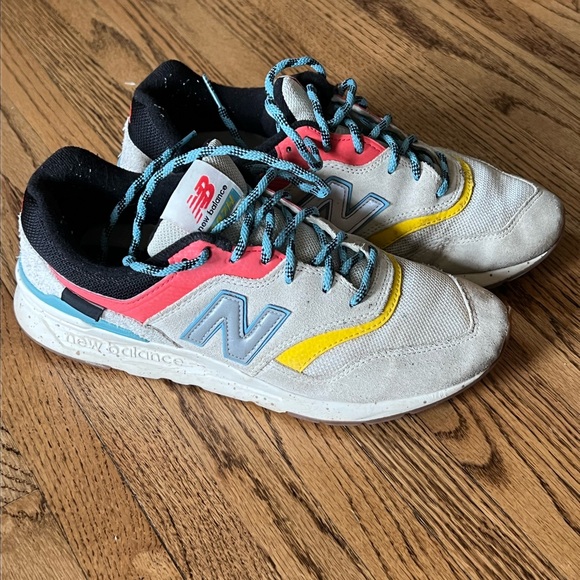 New Balance Shoes - New Balance 997H Sneakers